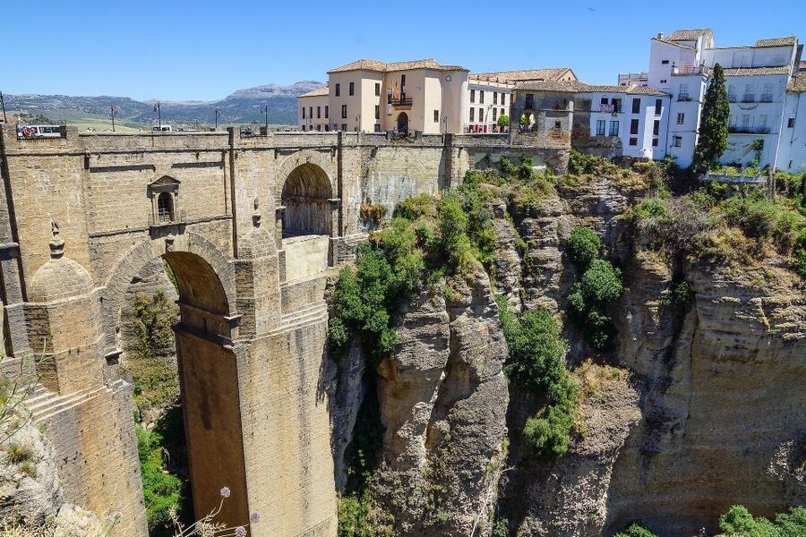 From Seville: Ronda and Setenil de Las Bodegas Private Tour - Free time for lunch, shopping, and your own pace