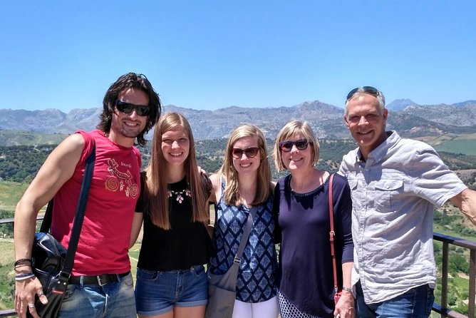 Granada Private Transfer to Seville with a Visit to Ronda - Ronda breaks up the Granada to Seville journey