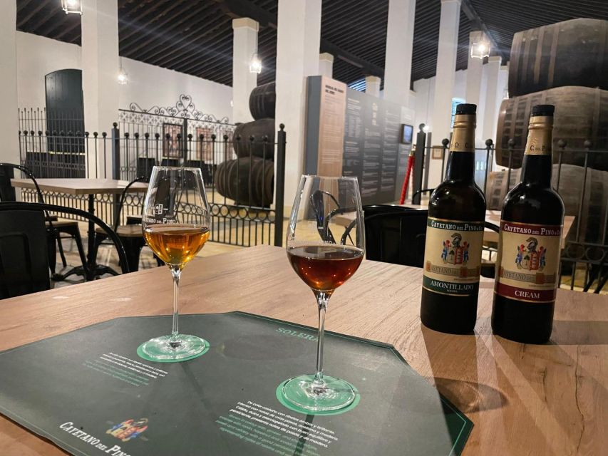 Jerez de la Frontera: Sherry Winery Tour with Tasting - Four wines, and a short tasting window