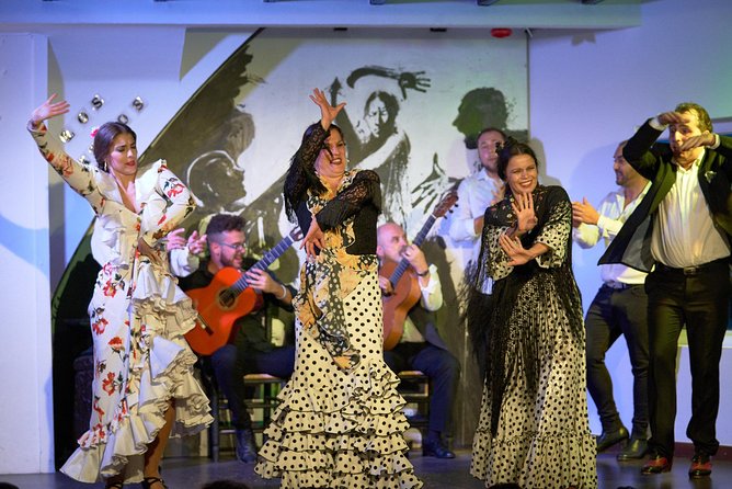 Los Gallos Flamenco Show Admission Ticket - Eight performers, one live performance