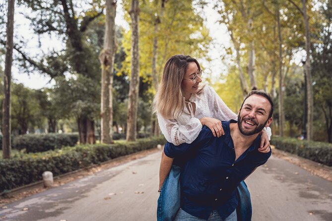 Make Seville unforgettable: Private Photoshoot at Plaza de España - Who will get the most from this shoot