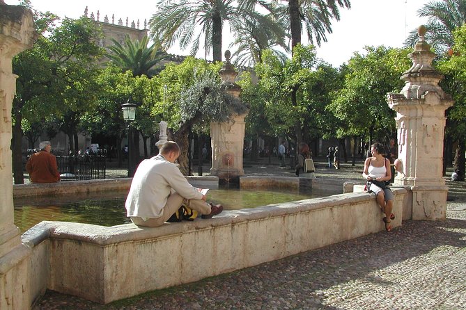 Mosque-Cathedral, Alcazar & Jewish Quarter with Tickets - Should you book this Córdoba tour?