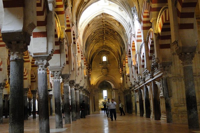 Mosque-Cathedral of Córdoba Guided Tour with Priority Tickets - From Plaza del Triunfo to the orange courtyard