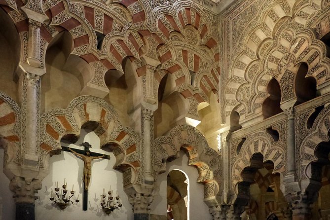 Mosque-Cathedral of Cordoba Guided Tour - Why the guide matters here