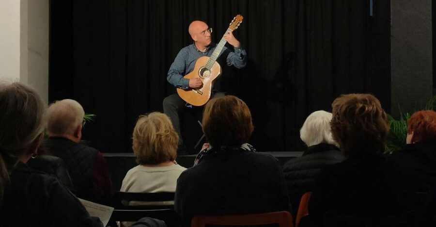 Ronda: Spanish - Classical & Flamenco - Guitar Concert - From baroque music to flamenco