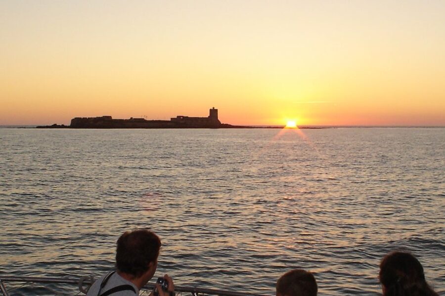 Sancti Petri: Sunset Catamaran Cruise - FAQ