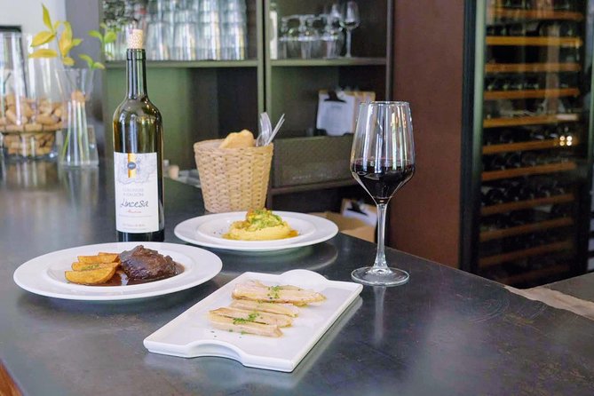 Sevilla Food Tour: Tapas, Wine, History & Traditions - Alfalfa’s narrow lanes and a neighborhood tavern
