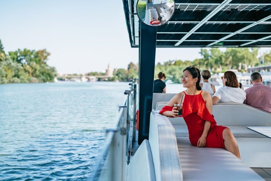 Seville: 1-Hour Guadalquivir River Sightseeing Eco Cruise - Triana and the first views from the river