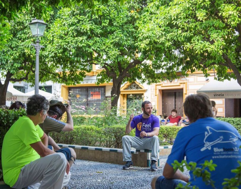 Seville: 1-Hour Walking Tour Barrio de Santa Cruz - The shift from historic Santa Cruz to Metropol Parasol