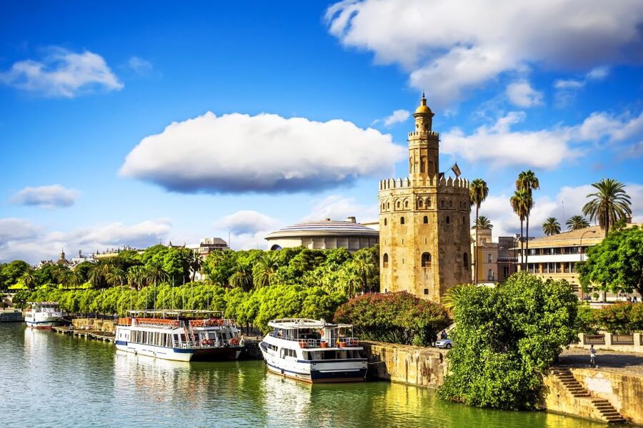 Seville: Alcázar Guided Palace Tour with Priority Access - Reading the Alcázar’s Architectural Layers