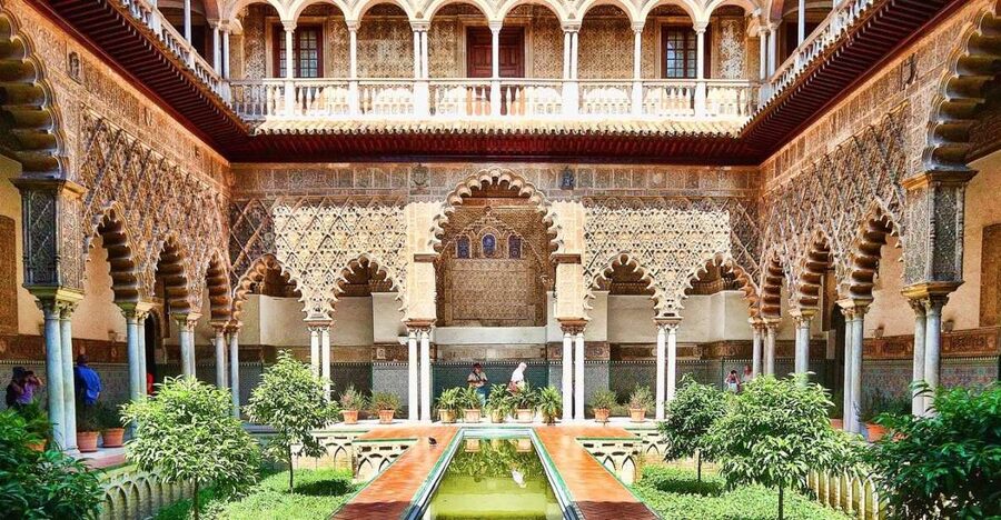 Seville: Alcázar Tour with Tickets Included - Skip-the-line entry, with a realistic caveat
