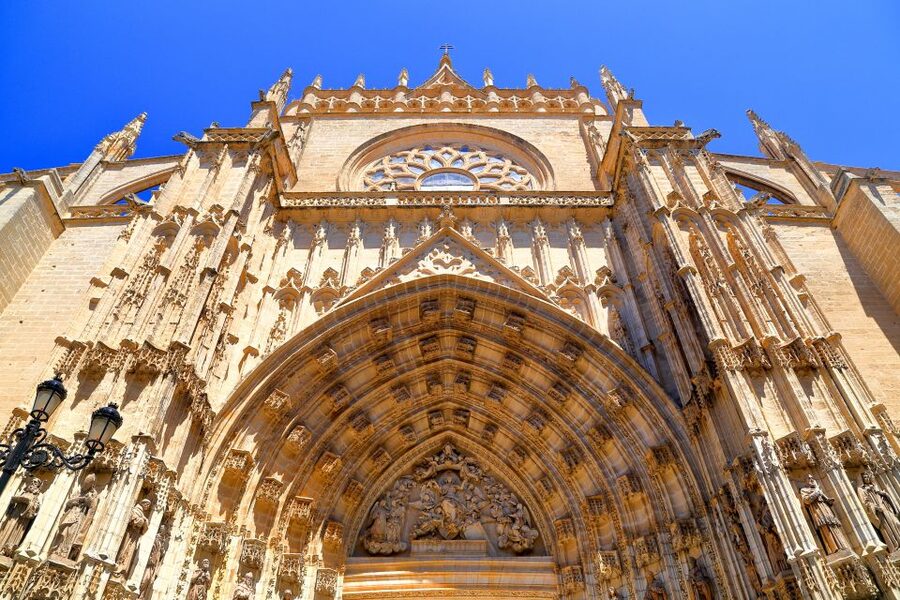 Seville: Cathedral and Alcázar Guided Tour - FAQ
