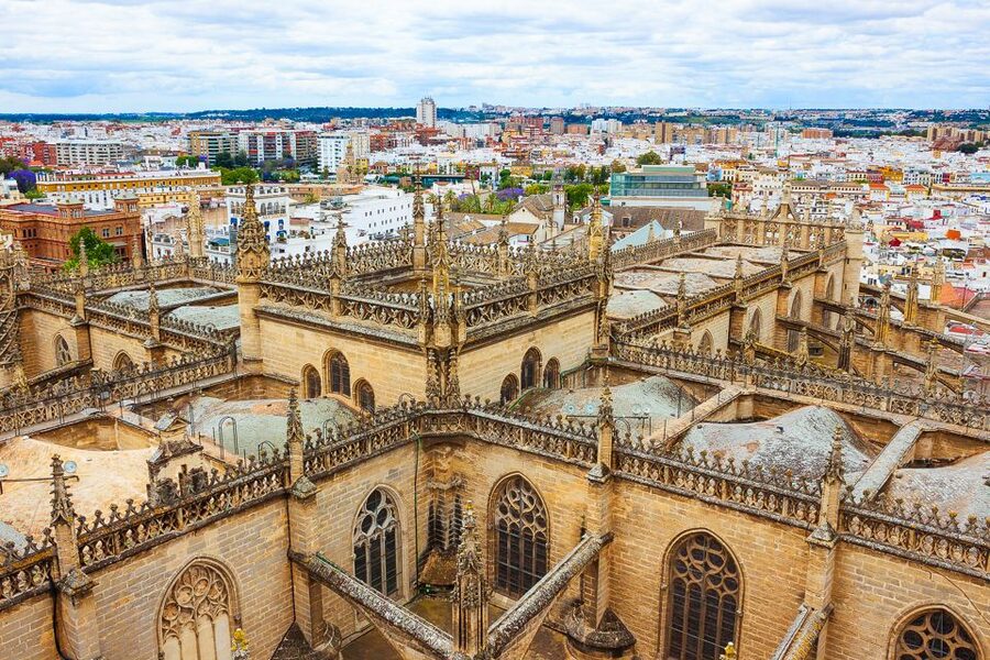 Seville: Cathedral and La Giralda Entry Ticket - Allow time to explore at your own pace