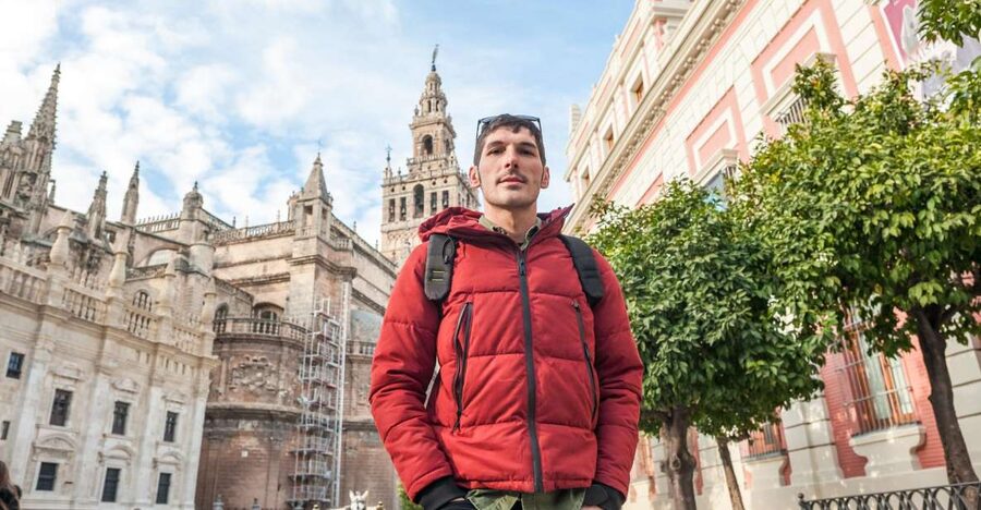 Seville: Cathedral Guided Tour with Optional Alcázar - What the guide adds