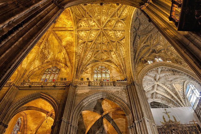 Seville: Cathedral Guided Tour with Priority Access - What $44 buys you