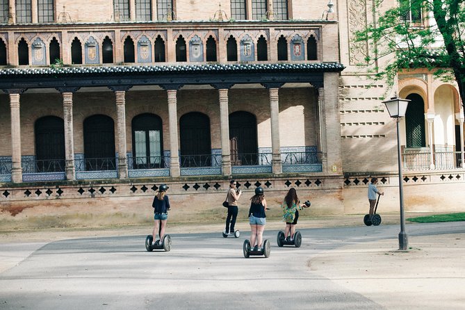 Seville City Tour: 1-Hour Panoramic Segway Tour - From the cathedral to the Alcázar
