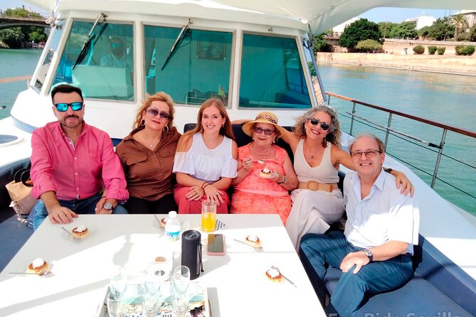 Seville: Cruise along the Guadalquivir River with appetizer - Choosing a departure time and seat