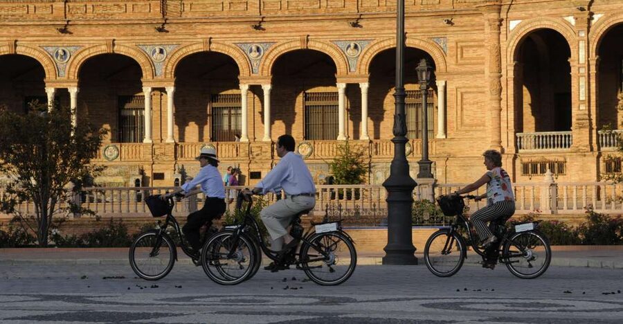 Seville: Electric Bike Tour in Small Group - Starting near Seville’s Cathedral and bullring