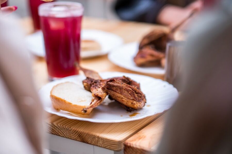 Seville: Flavors of Andalucía Guided Food Tour with Tastings - Should you book the Triana food tour?
