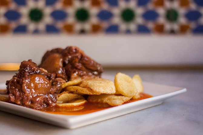 Seville Food Tour: Vermut, Churros & 10+ Tasty Local Dishes - A local guide makes the stops mean more