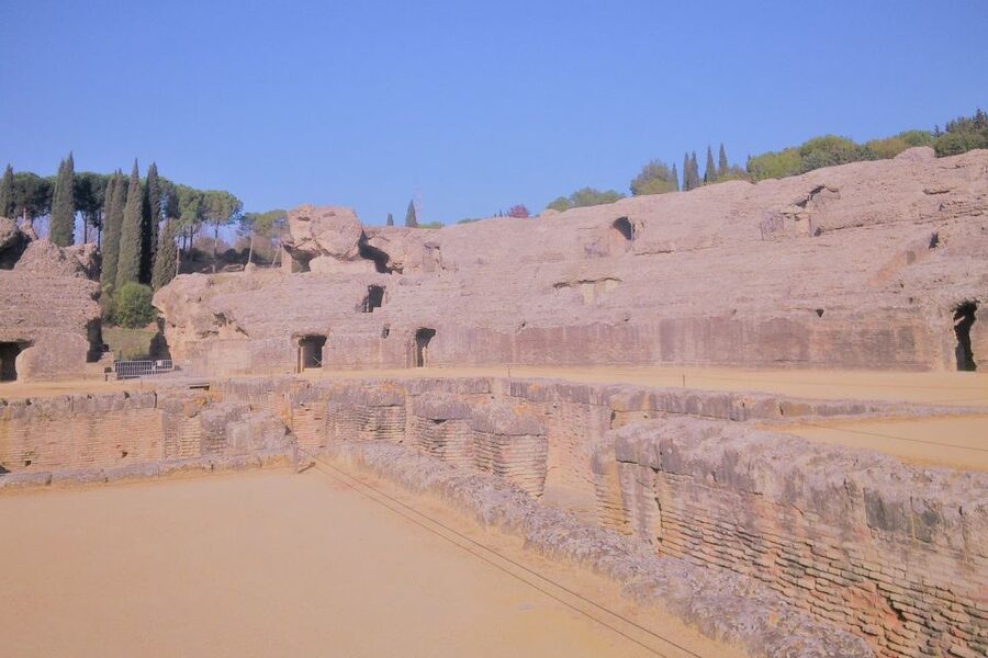 Seville: Game of Thrones and Roman Empire Italica Tour - Who will enjoy this visit most