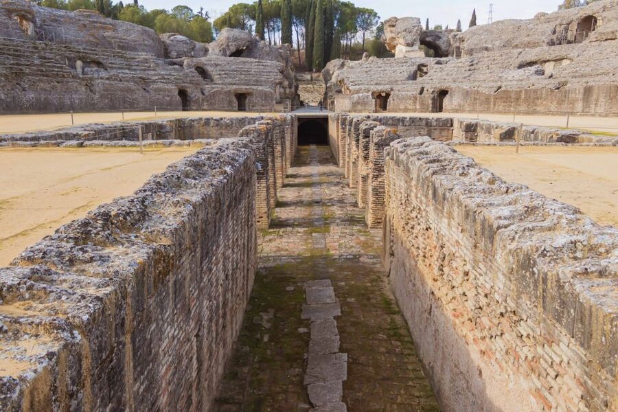 Seville: Game of Thrones and Roman Empire Italica Tour - Should you book this Itálica tour?