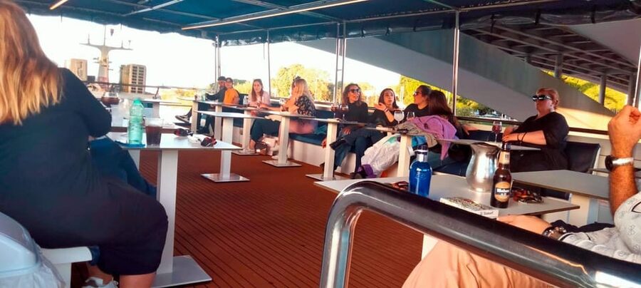 Seville: Guadalquivir Boat Tour with Optional Lunch/Dinner - Is the price worth it?