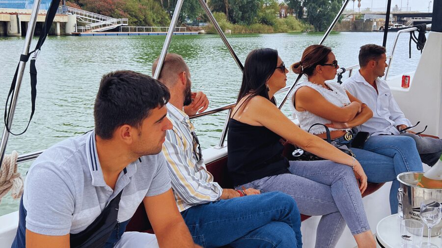 Seville: Guadalquivir River Boat Tour - Seville makes more sense from the water