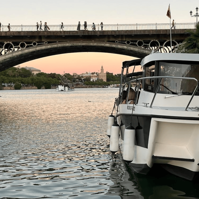 Seville: Guadalquivir River Boat Tour - From San Telmo Bridge and back again