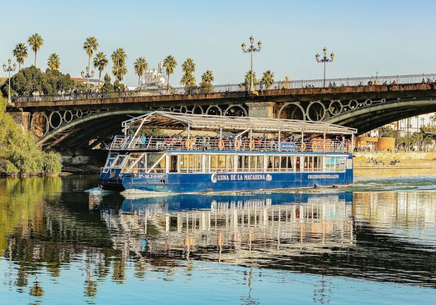 Seville: Guadalquivir River Cruise - Seville’s exhibition architecture from the water