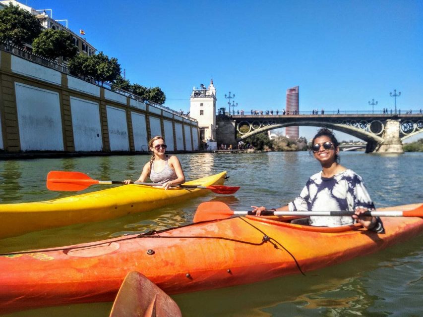 Seville: Guadalquivir River Kayaking Trip - Landmarks, bridges and river traffic