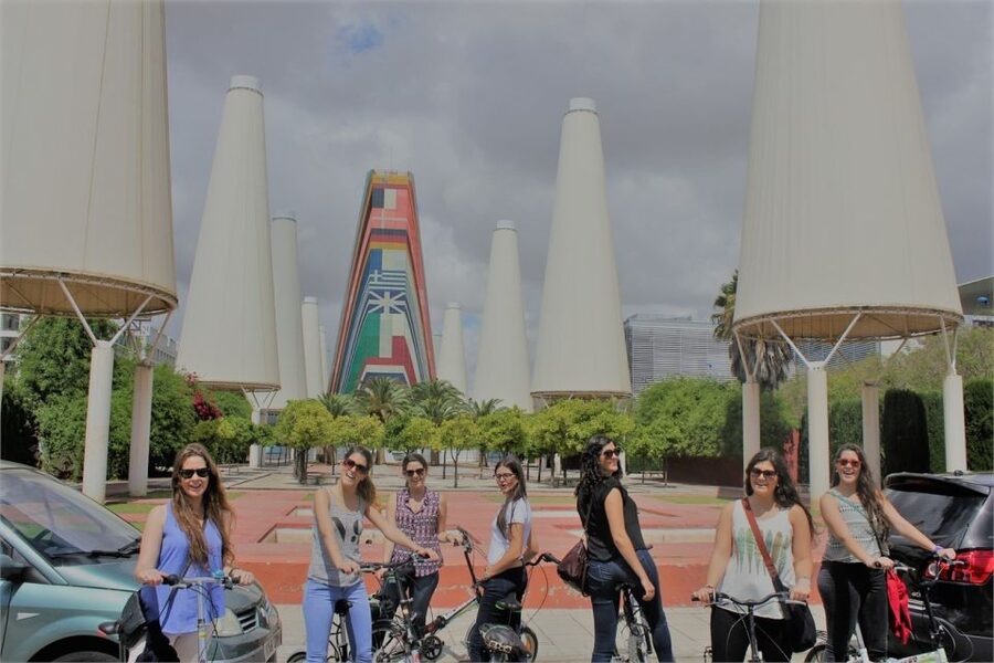 Seville: Highlights Bike Tour with Local Guide - Practical details before you book