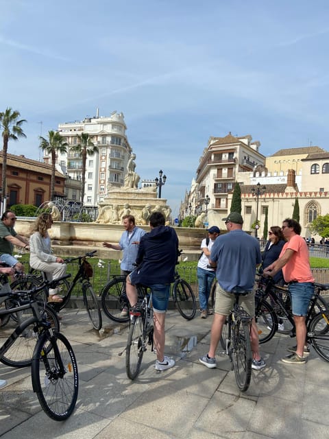 Seville: Highlights City Bike Tour - Why a bike tour suits Seville