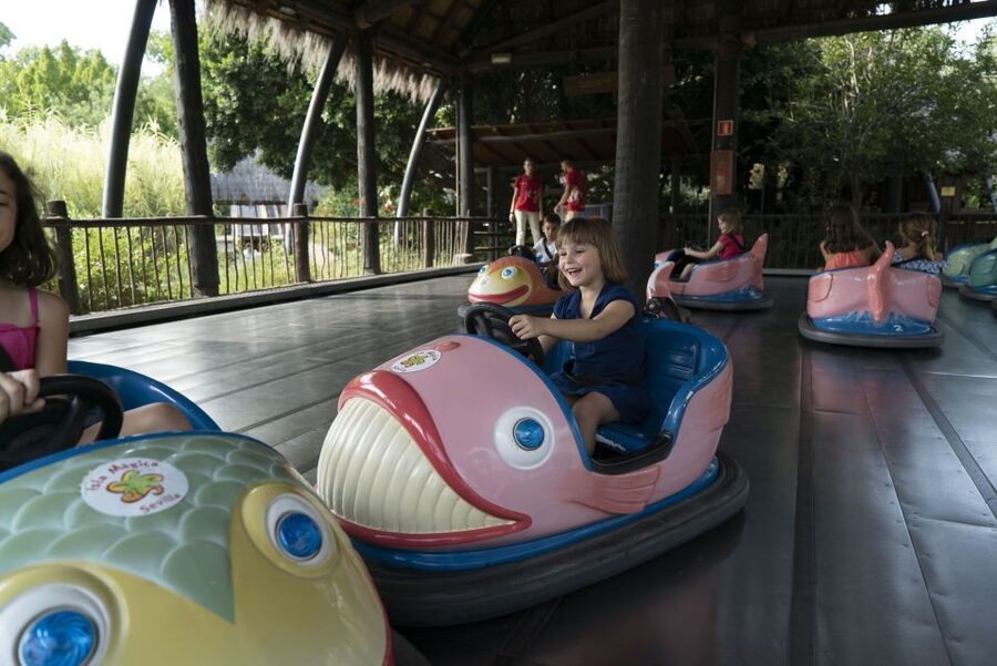Seville: Isla Mágica with Optional Agua Mágica Park Tickets - Give yourself most of the day