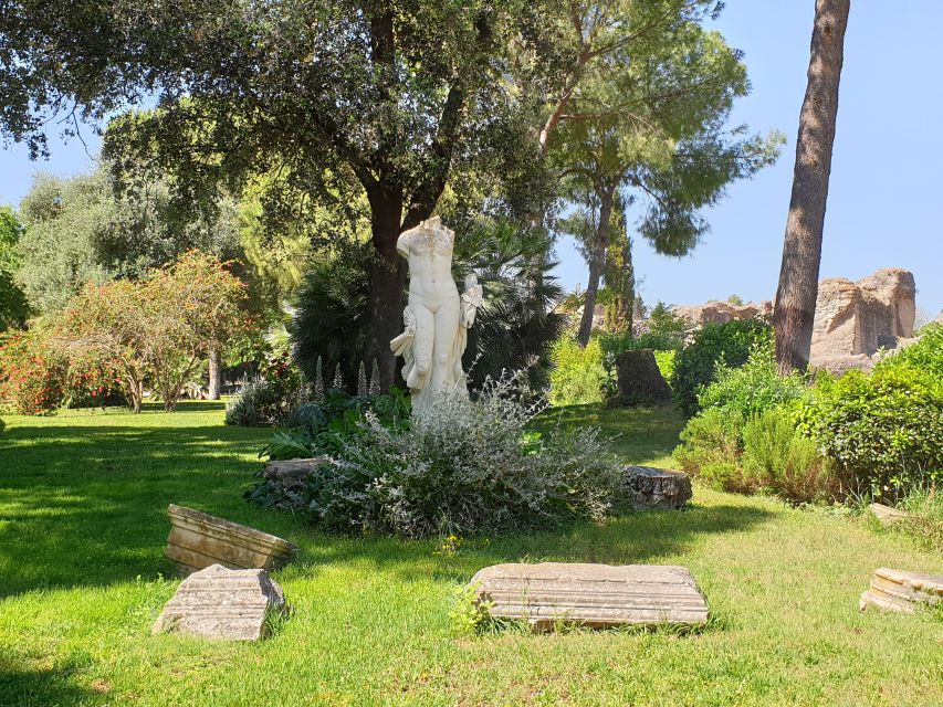 Seville: Italica Roman Ruins City Tour - What the guide changes