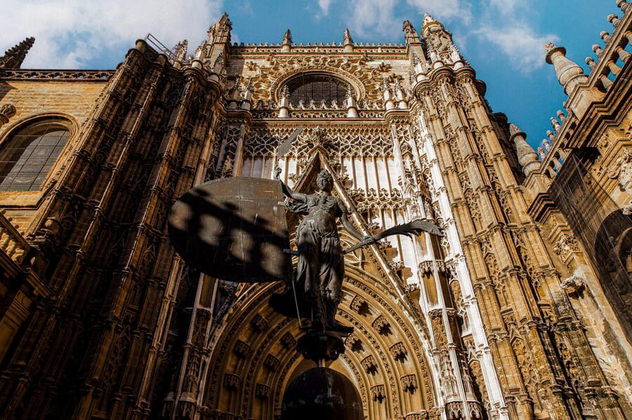 Seville: Priority Access Cathedral, Giralda & Alcázar Tour - Is $64 good value?