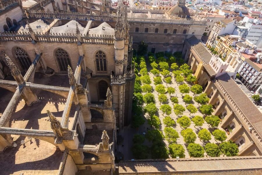 Seville: Priority Access Cathedral & Giralda Tour - Who will get the most from this tour