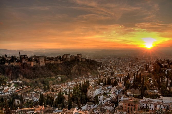 Seville Private Transfer to Granada with a Visit to Ronda - Lunch is your choice, and your expense