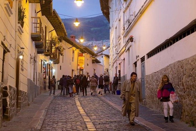 Seville Private Transfer to Granada with a Visit to Ronda - Three hours to find your own Ronda