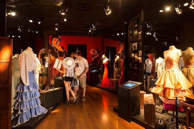 Seville: Puro Flamenco Show - Museo del Baile Flamenco - An hour that earns its place in your evening