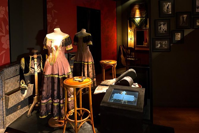Seville: Puro Flamenco Show - Museo del Baile Flamenco - Getting there and planning your visit