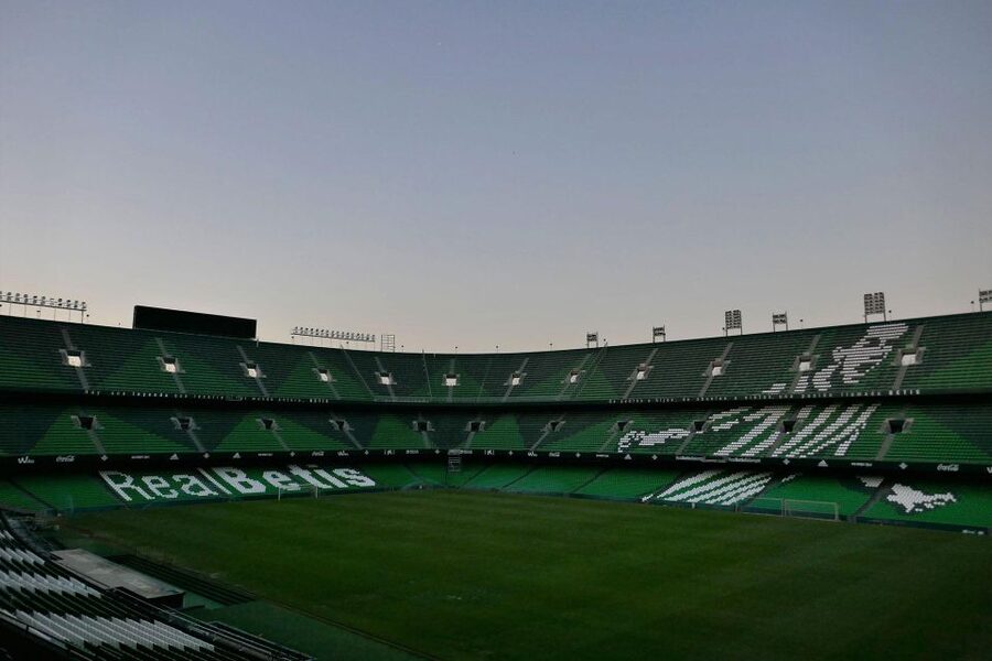 Seville: Real Betis Tour at the La Cartuja Stadium - A compact visit with a fair price