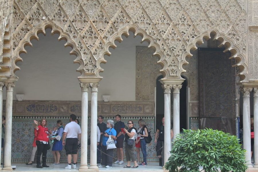 Seville: Royal Alcazar, Cathedral and Giralda Tower Tour - Giralda: a short climb and a city view