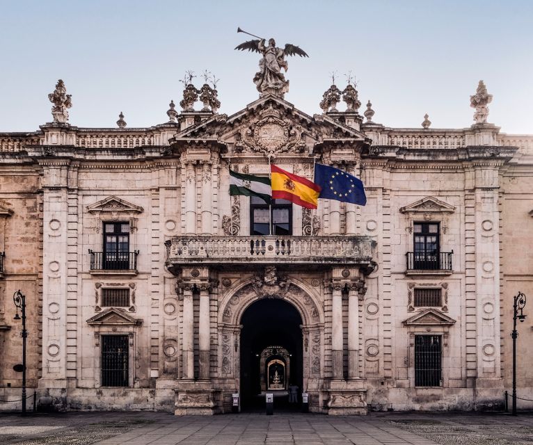 Seville: Small-Group City Highlights Walking Tour - Who should book this walk?