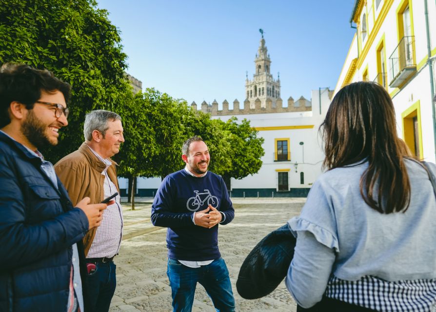 Seville: Small-Group Jewish Quarter Discovery Walking Tour - Plaza de Doña Elvira and Callejón del Agua