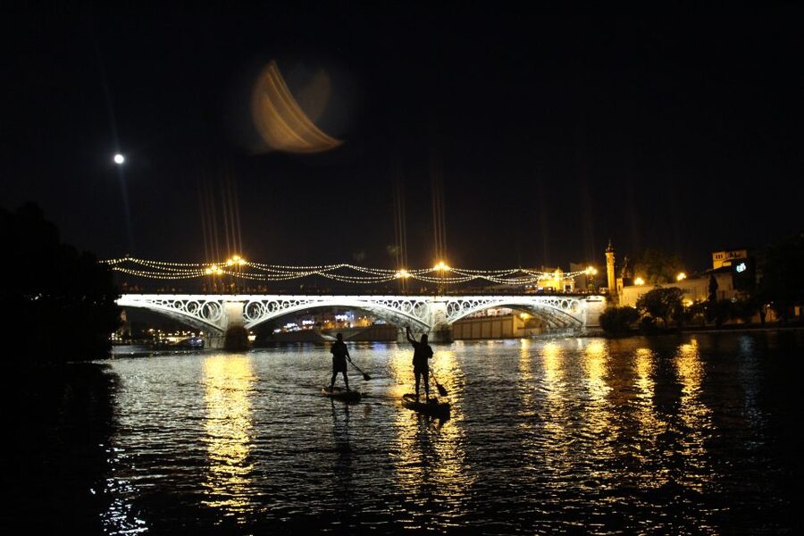 Seville: Sunset and Evening Paddle Boarding Tour - What the $53 price includes