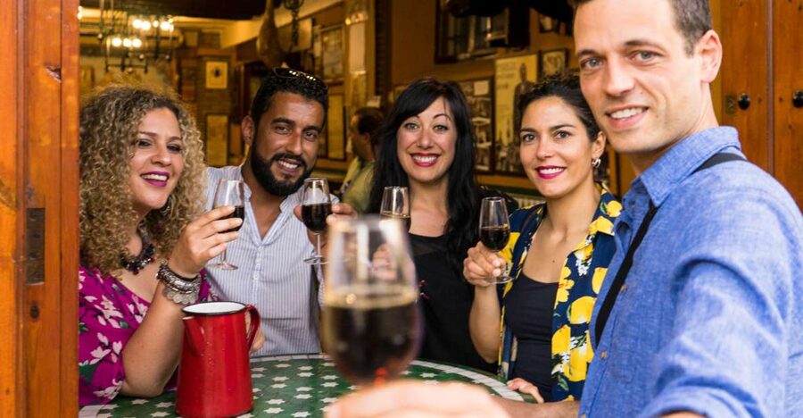 Seville: Tapas Crawl - Start at Catalina Casa de Comidas