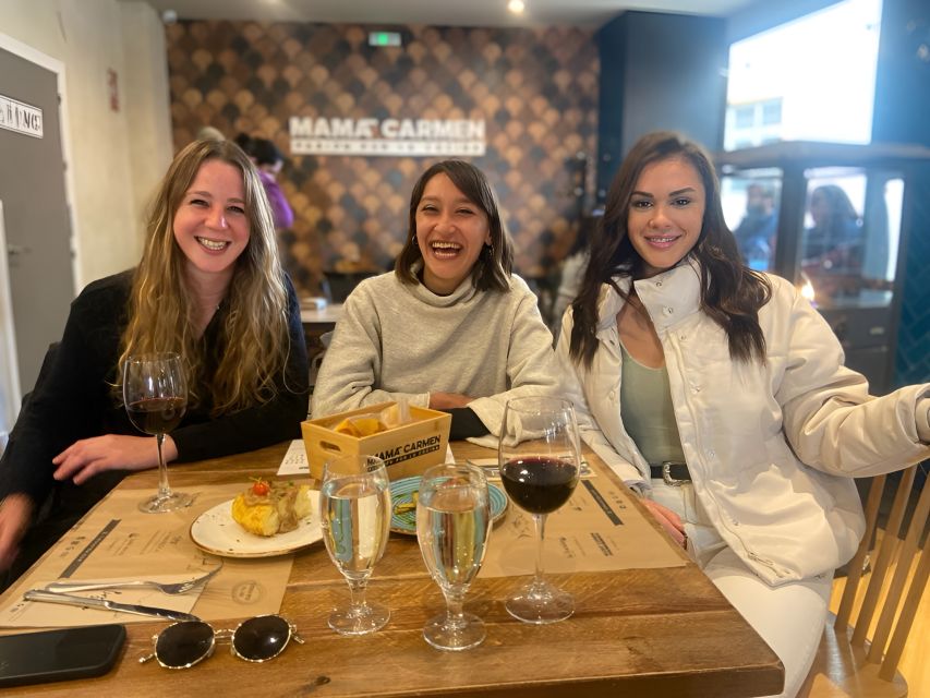 Seville: Tapas, Taverns, and History Walking Tour - The guide makes the food easier to understand