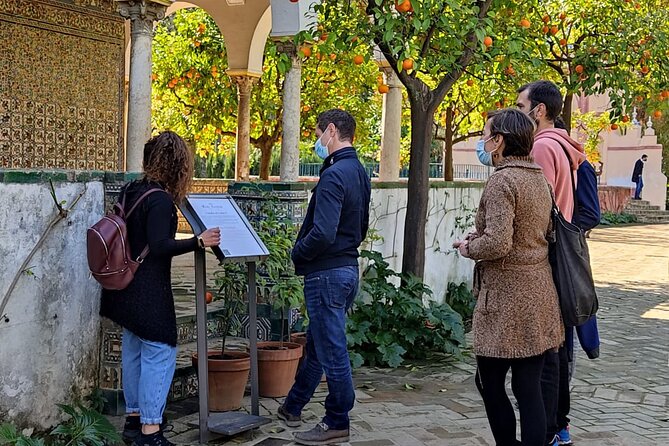 Small-Group Alcazar of Seville Guided Tour with entry ticket - Ending at Maria Padilla Baths and the gardens