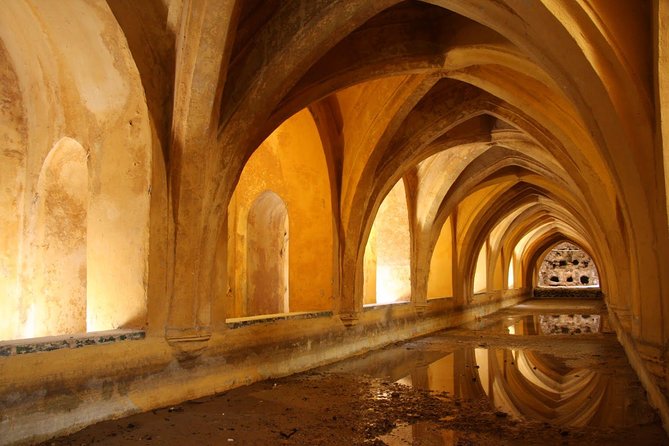 Small-Group Alcazar of Seville Guided Tour with entry ticket - Who should book this Alcázar tour?